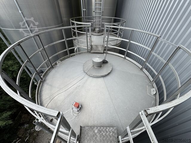 3 silos en aluminium de 92 m³, diamètre 3 500 mm Eichholz 