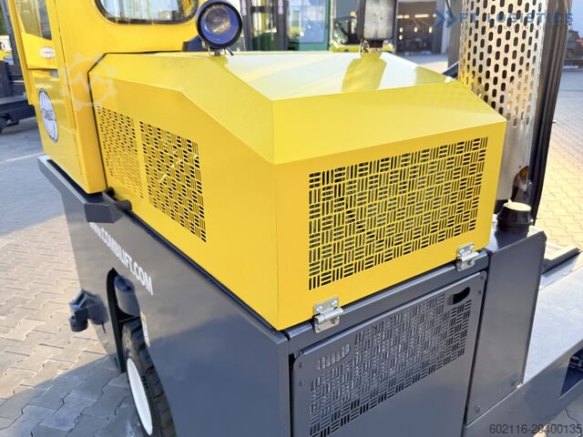 Dört yönlü forklift Combilift C3000 GAS TRIPLEX 4900 FREE LIFT CABIN