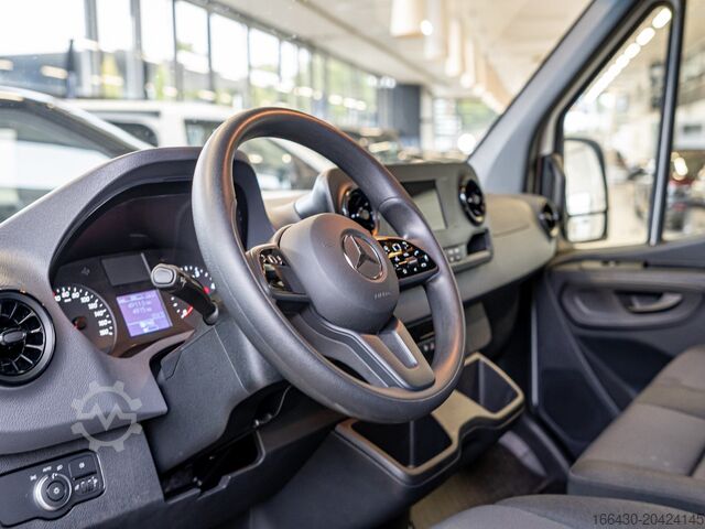 Furgoneta de caja alta Mercedes-Benz Sprinter 315 CDI Kasten L2H2 AHK Stdhz. Navi