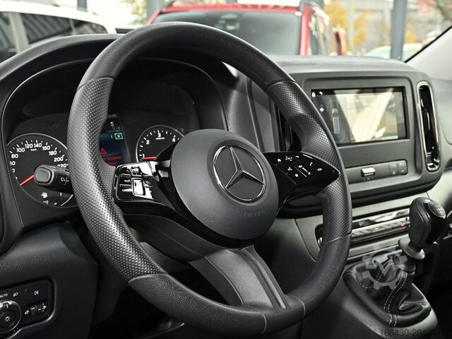 Xe van thùng kín Mercedes-Benz Vito 116 CDI Kasten Lang Navi Spurh.-Ass. Tot