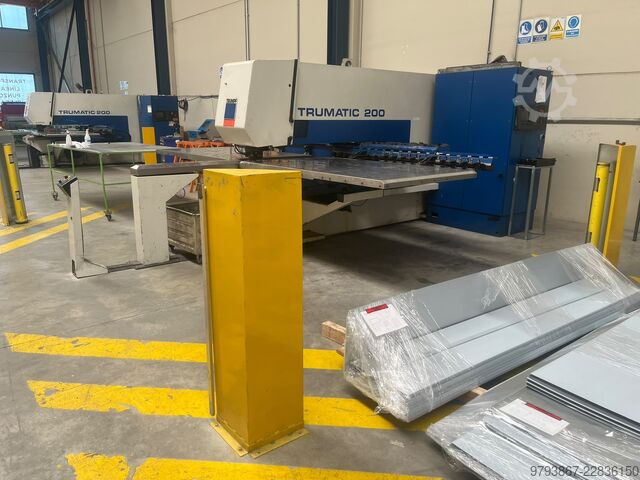 Punzonadora TRUMPF TRUMATIC 200