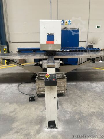 Punzonadora TRUMPF TRUMATIC 200