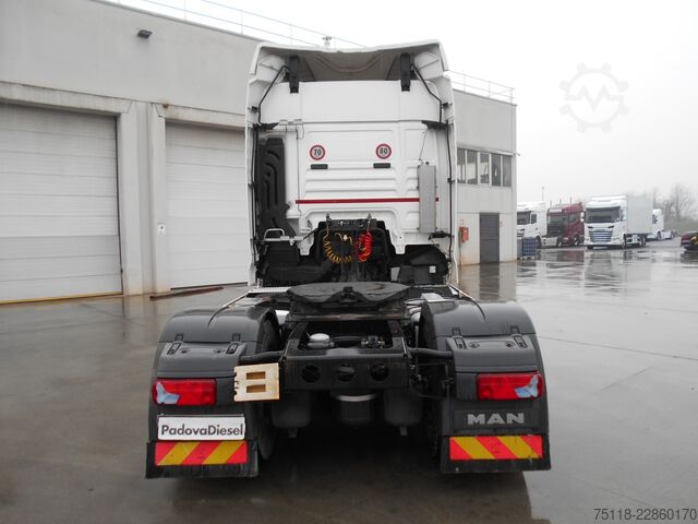 Standard tractor unit MAN TGX 18.500