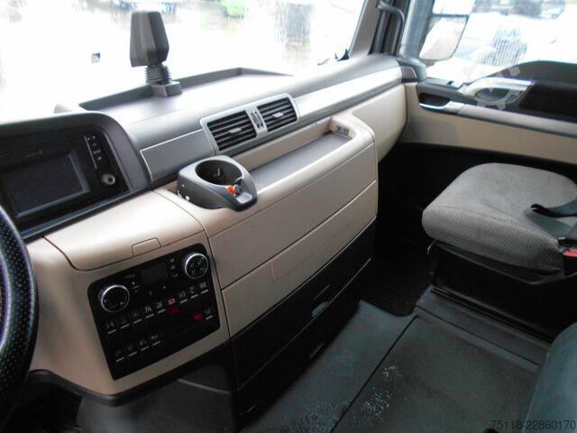 Standard tractor unit MAN TGX 18.500
