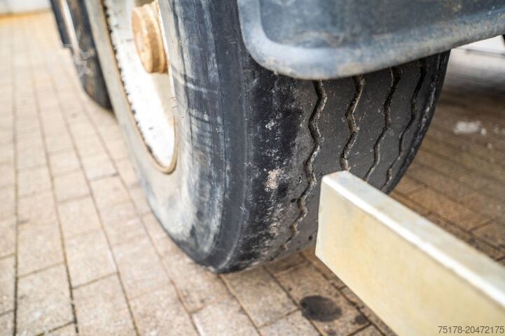 Tipper ROBUSTE-KAISER S3302G37 +HYRD. DEUR