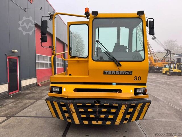  Terberg YT 222