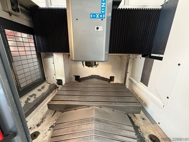 Vertical machining center KONDIA HM 10