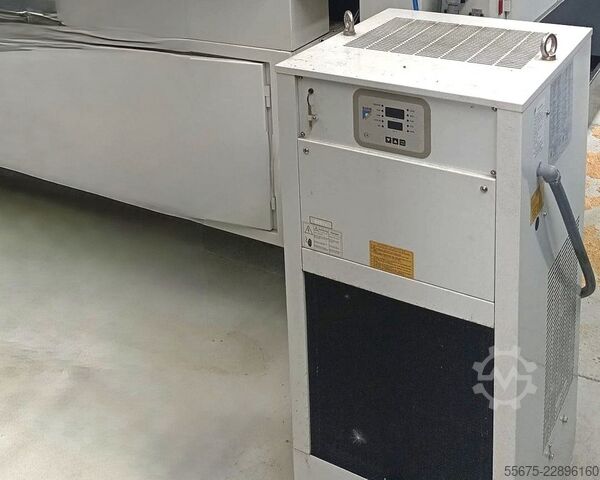 Vertical machining center KONDIA HM 10