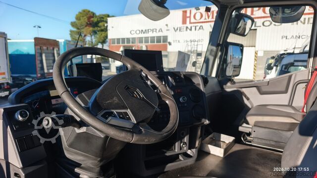 拖车 RENAULT 26.440 C 6X2 EURO 6 + GRUA HMF