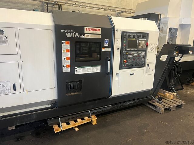 CNC rennslu- og fræsimiðstöð Hyundai Wia LM1800TTSY