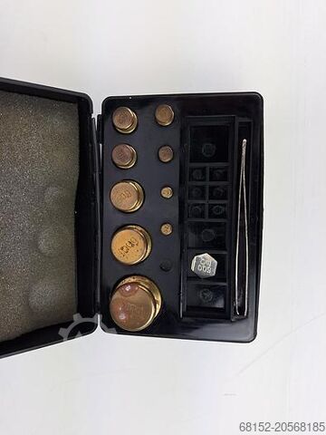 Juego de pesas analíticas  