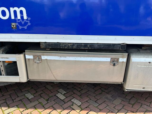 Valigia DAF CF 370 FA LUCHTVERING BEIDE ASSEN