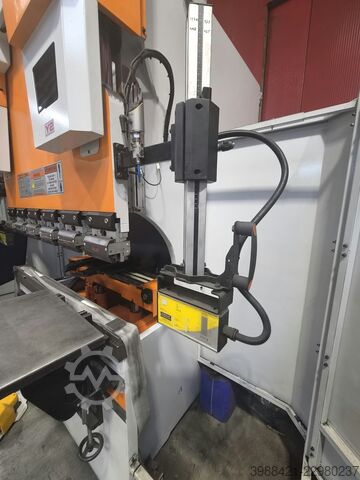ERMAKSAN Speed-Bend Pro 1270x60 – CNC upogibni stroj Ermak SPEED BEND PRO 1270x60