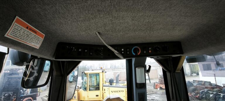 휠 섀시 장착 로더 Caterpillar 950G