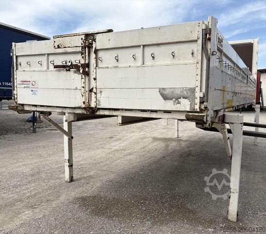 プラットフォーム付き交換式車体ベッセルとフラットベッド付き切り替え車体 Krone BDF 7,45m Baustoff Bordwand + Türen