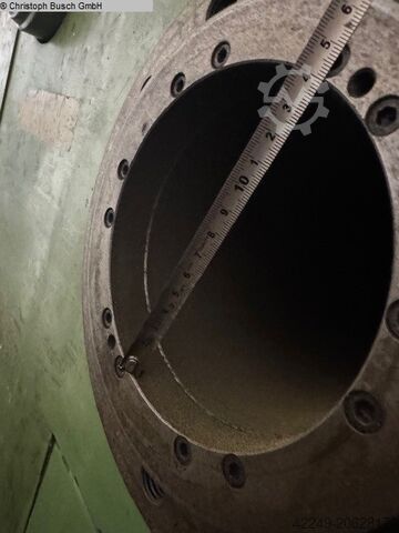 Mesin bubut tugas berat GURUTZPE Super at 2000-650