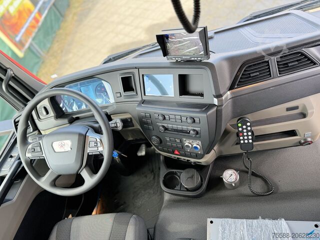 Camión cisterna de bomberos con tracción total (TLF) MAN TGM 18.320 TLF 4000 Allrad 5000 l Wasser