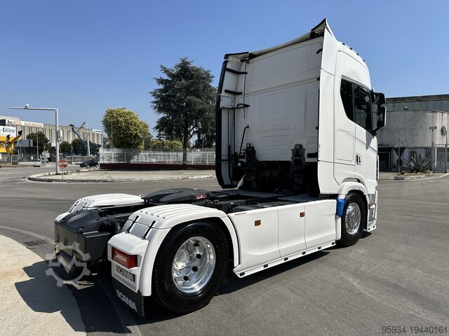 Trator de estrada padrão SCANIA SCANIA 560 S Super ***FULL PNEUMATIC 4+2
