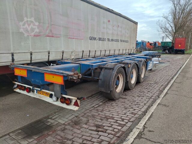 Transport de conteneurs NOOTEBOOM FT-43-03V