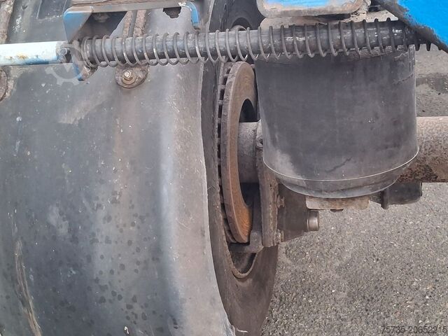 Transport de conteneurs NOOTEBOOM FT-43-03V