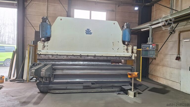 CNC press brake Lotze 327 x 1500 KN