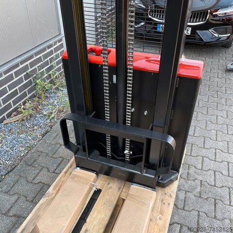 Electric high lift truck 3500mm 1,2t SCHORR RR12HH Elektro Hochhubwagen 3,5m 1200kg