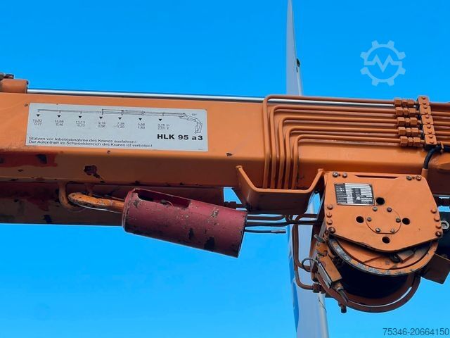 Nákladné vozidlo na špeciálne účely IVECO ML 120E18 Abrollkipper/Kran-Mulde/Funk/Seilwinde