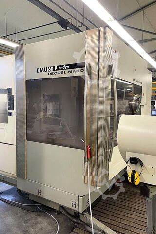 Universal-Bearbeitungszentrum Deckel Maho DMU 60