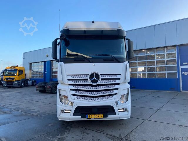 Standard-SZM Mercedes-Benz Actros Big space / Automatic