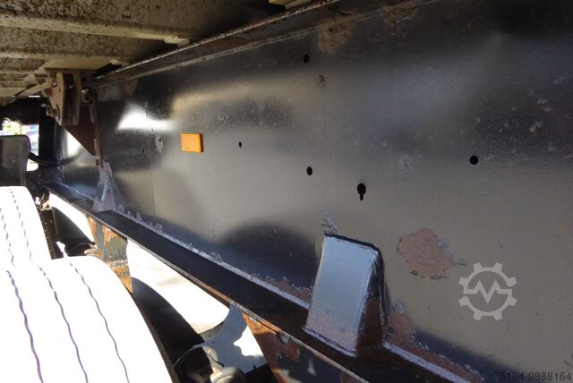 Kamion za otkači Schwarzmüller SKM 24 Alukastenmulde