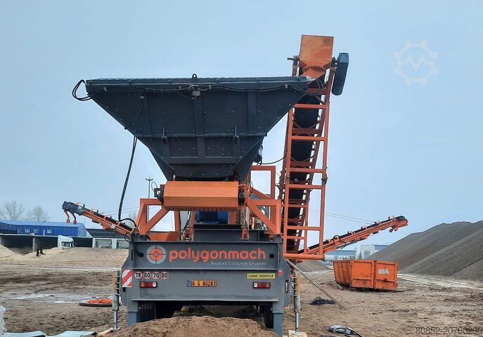 Crushing plant Polygonmach PMSC - 1110 on wheels impact crusher with screen