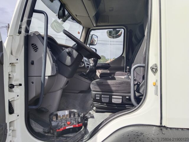 пътна помощ DAF LF 310 FA
