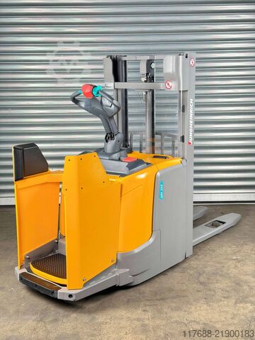 High lift truck driver Jungheinrich ERC 212 - Service Neu - Batterie 80% - 2,5m Hub