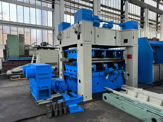 Enderezadora de chapa WMW GOTHA UBR 10 x 2000 /1-16