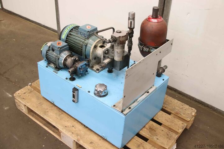 二重油圧ユニット 3 kW 150バール / 0.37 kW 100バール ABB ASEA 15 l/min / 0,8 l/min