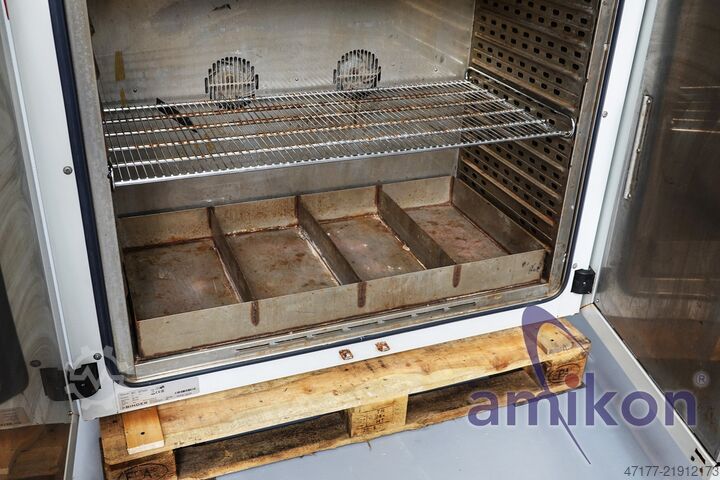 Värmeskåp med varmluft, laboratorieugn Binder FED 400 300°C