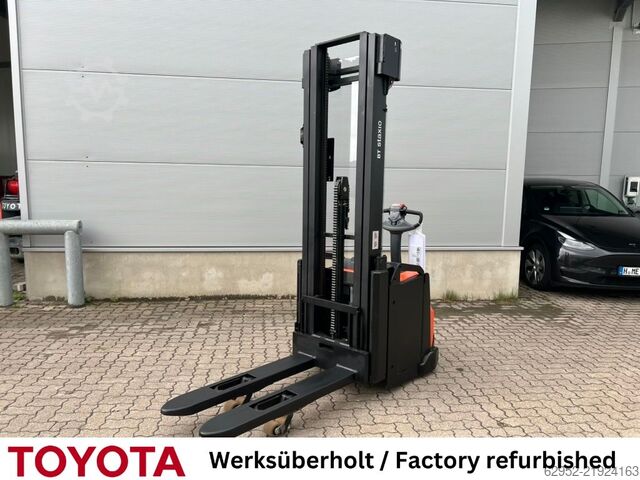 Manuel stabler Toyota SWE 160 L/ Akku 85%