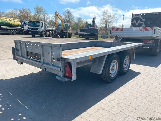 Remolque de automóvil THULE Tandemkippanhänger / Verzinkt / 3,05m Pritsche