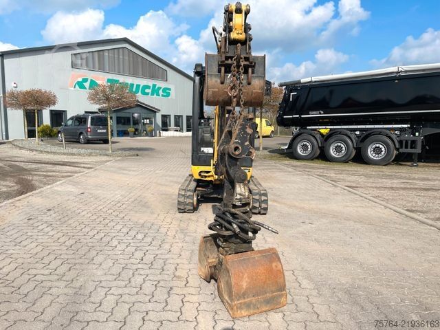 Miniexcavadora CATERPILLAR 301.7 D / Schnellwechsler / Löffel + Greifer