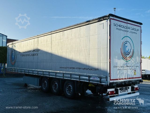 Rơ moóc bán mở với bạt phủ Schmitz Cargobull Curtainsider Coil Getränke