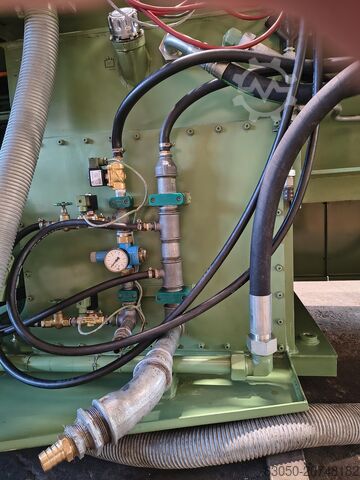 Stroj za brizganje DEMAG D325 – 1590 NC III