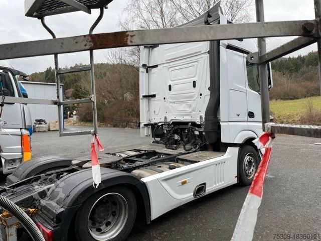 Rúmmá traktor eining MERCEDES-BENZ 1845 LSnRL Low Liner - Standklima -