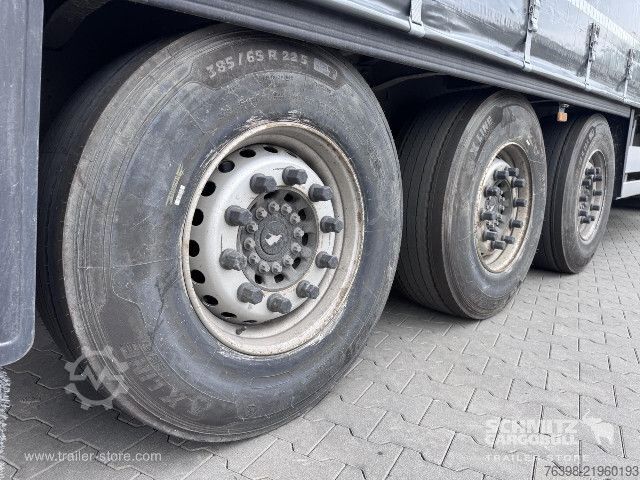 Treler separa terbuka dengan kanvas Schmitz Cargobull Curtainsider Standard
