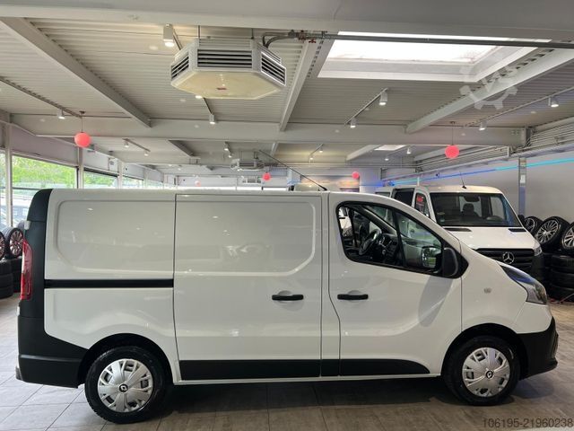 Skåpbil RENAULT Trafic dCi *Klima*Garantie*1.Hand*Kamera*