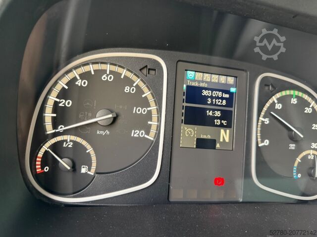 Car transporter Mercedes-Benz Atego 816