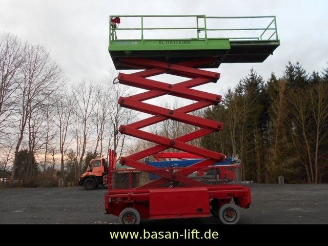Arbeitsbühne Liftlux SL172-18E2WD, Scherenbühne 19,2 m