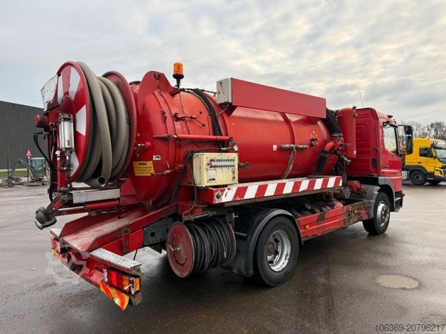 Camión cisterna de vacío MERCEDES-BENZ Atego 1523 4x2 Combi Cleaner 6000 L
