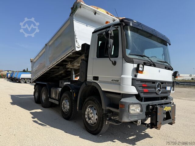 Autocarro ribaltabile Mercedes-Benz Actros 4146K Kipper 8x4 40T Euro3