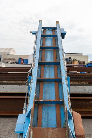 Bale conveyor ATM Recyclingsystems PF 300/3500