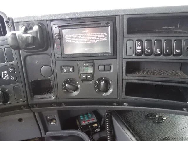 Tung last Scania R560 V8 6X4 STEELSPRINGS MANUALGEAR